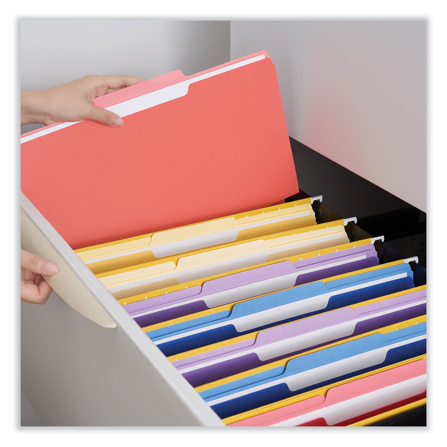 Universal® Interior File Folders, 1/3-Cut Tabs: Assorted, Legal Size, 11-pt Stock, Red, 100/Box