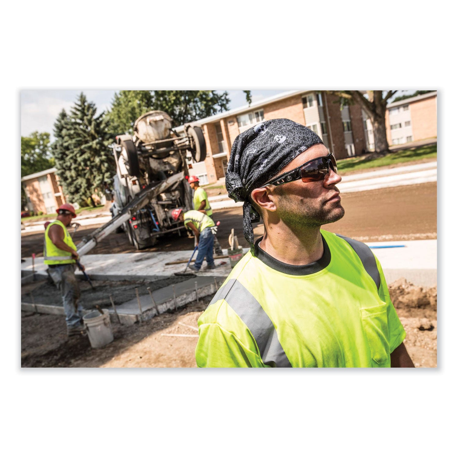 ergodyne® Chill-Its 6710CT Cooling PVA Tie Bandana Triangle Hat, One Size Fits Most, Flames