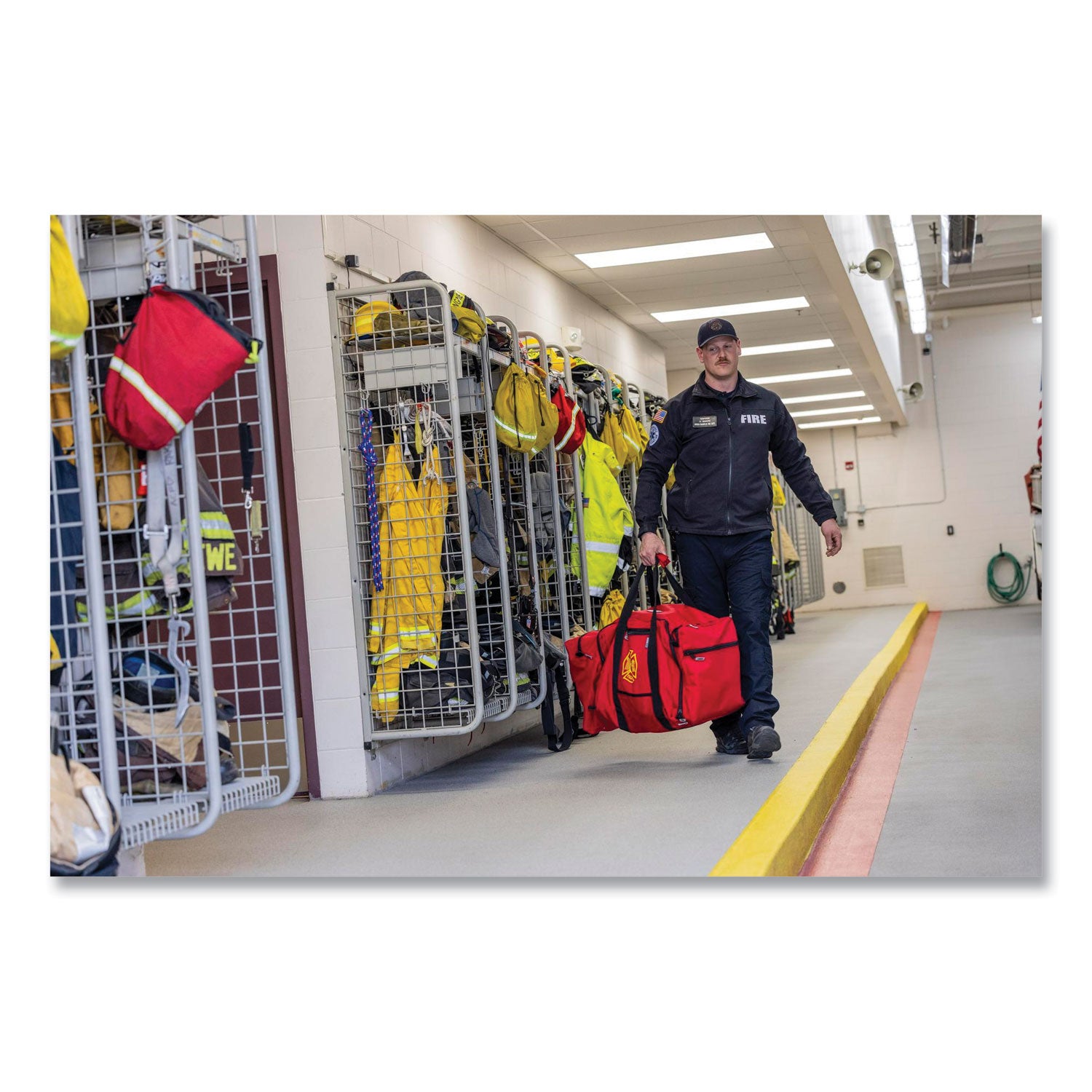 ergodyne® Arsenal 5005P Fire + Rescue Gear Bag, Polyester, 39 x 15 x 15, Red