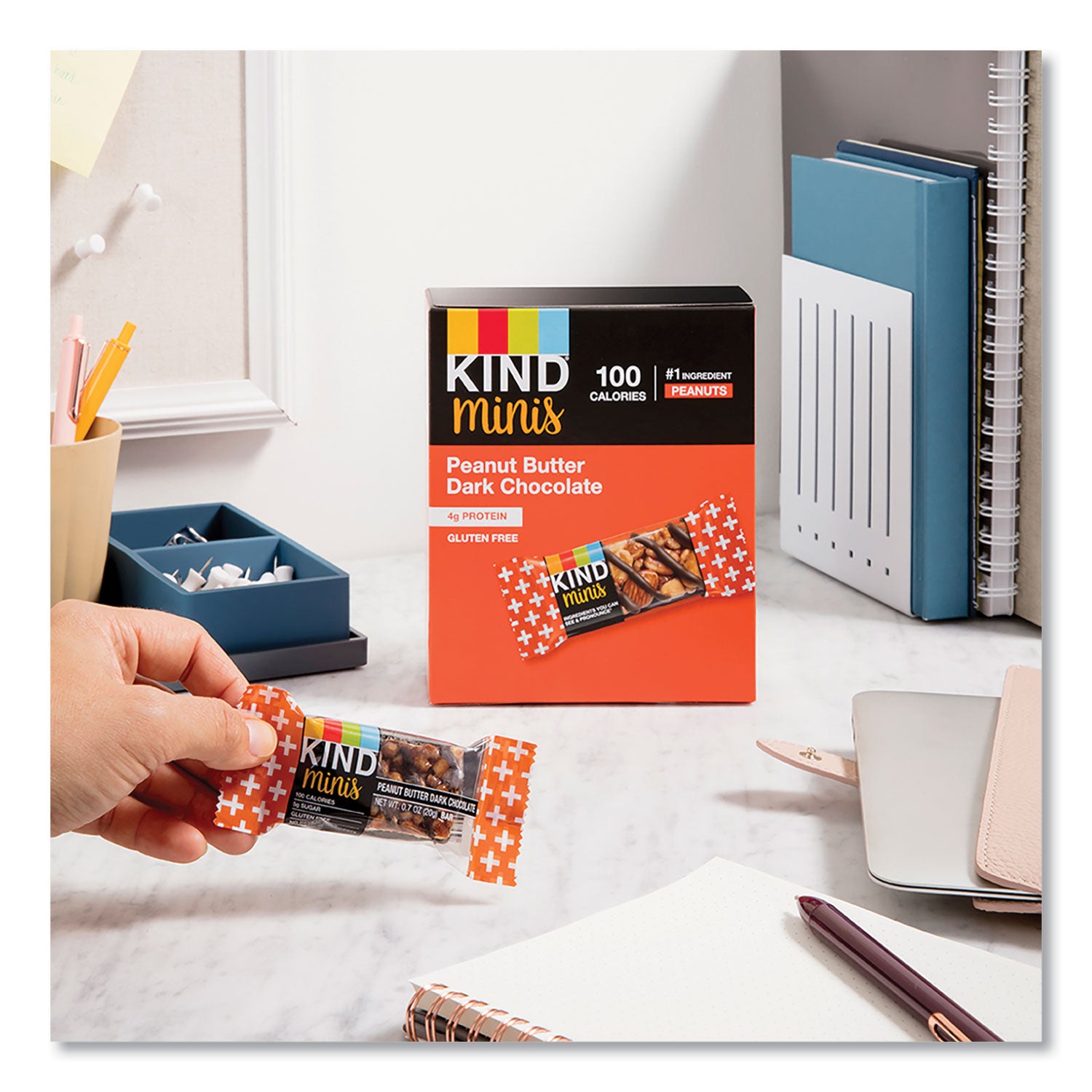 KIND Minis, Peanut Butter Dark Chocolate, 0.7 Oz, 10/pack