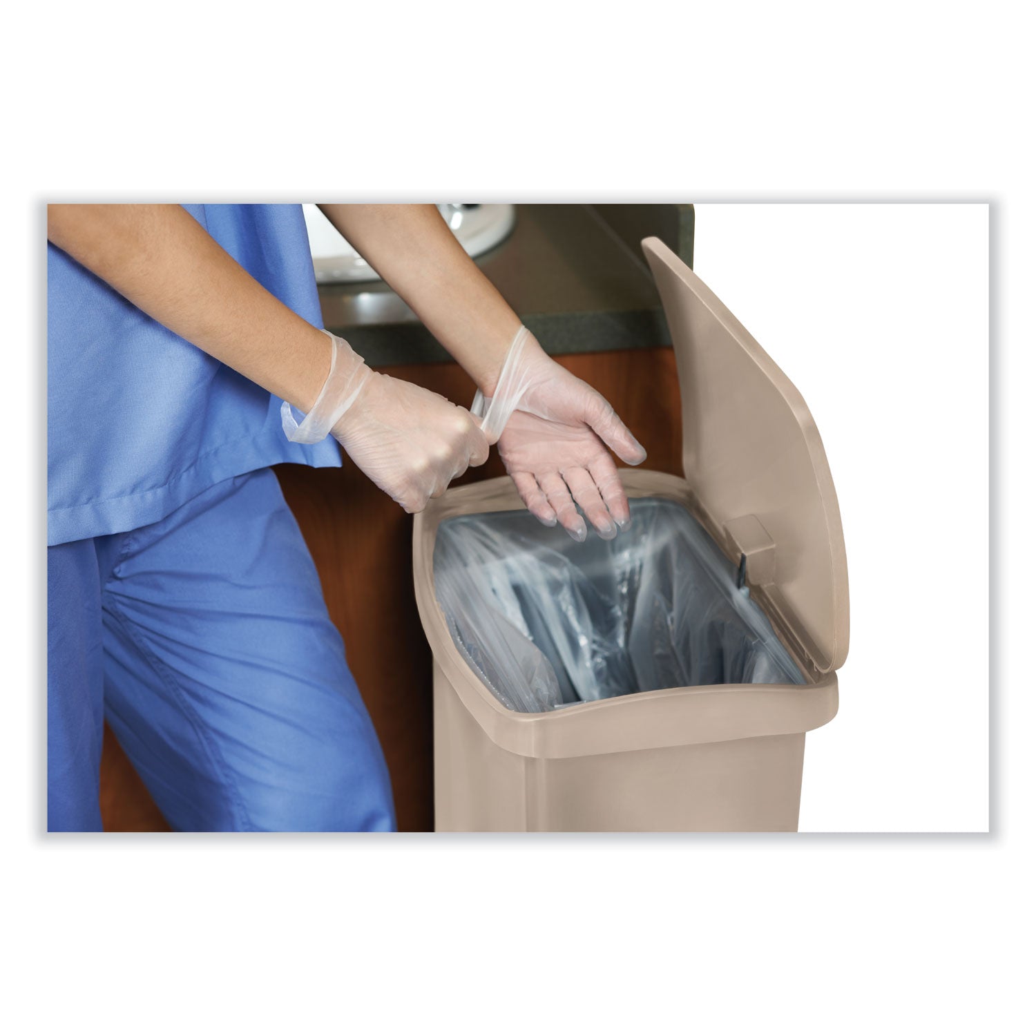 Rubbermaid® Commercial Streamline Resin Step-On Container, Front Step Style, 13 gal, Polyethylene, Beige