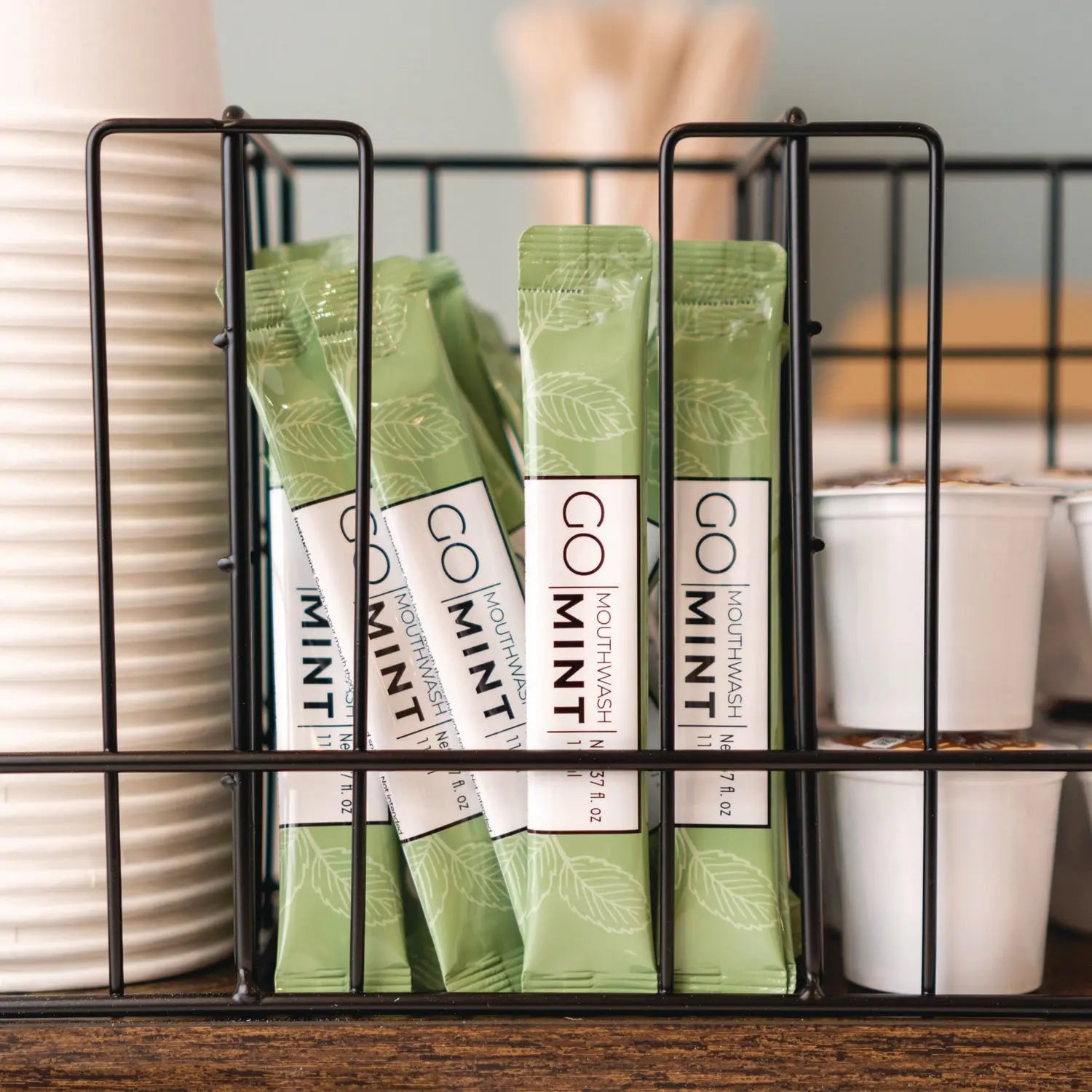 Individual Mouthwash Packets, Mint Flavor, 0.37 oz Packet, 5/Pack, 12 Packs/Box Go Mouthwash Flipcost